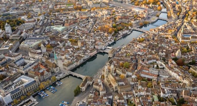 Stadt Zürich aus der Luft - Headerbild View 2022