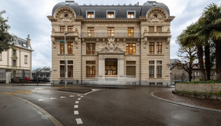 Hauptgebäude Hotela