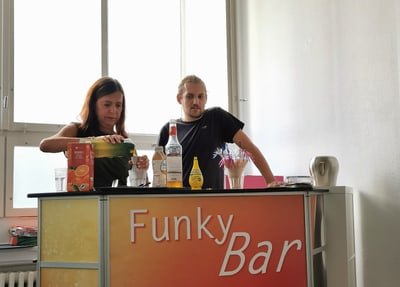 Am Steuer Nie ASN Escape Room "Drive Out" - Alkoholfreie Drinks